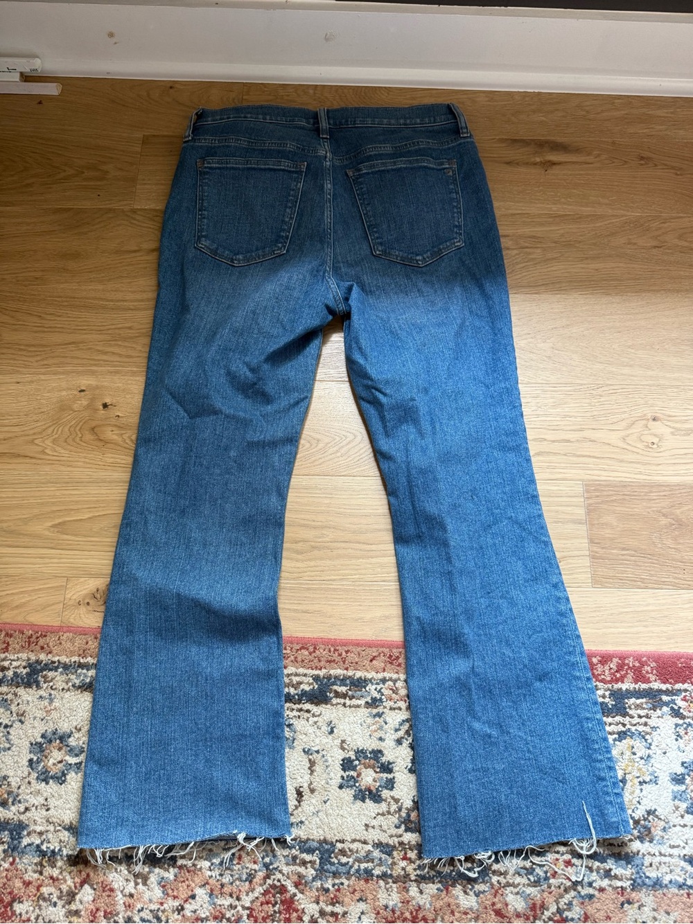 Madewell Mid-Rise Kick Out Jeans - Picture 4 of 7